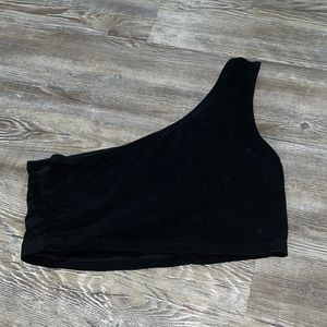 One shoulder crop top.
